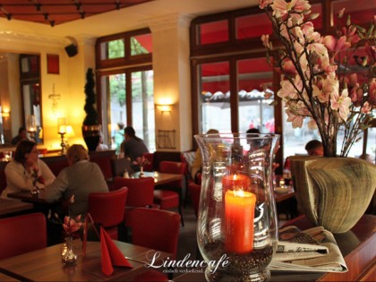 Photo: Lindencafe